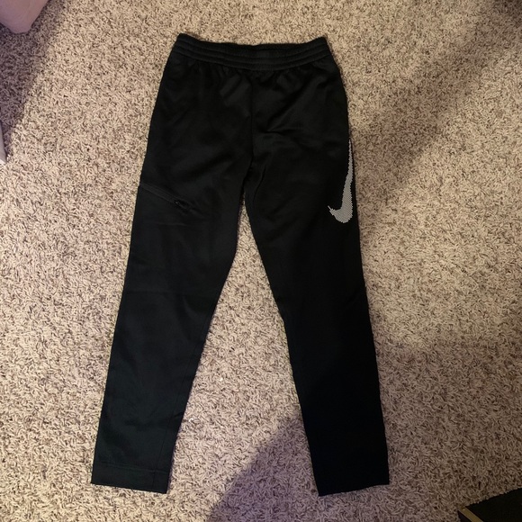 nike youth track pants
